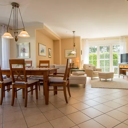 Holiday home Ferienhaus Sommerfeld Zingst