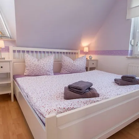Holiday home Ferienhaus Sommerfeld Zingst